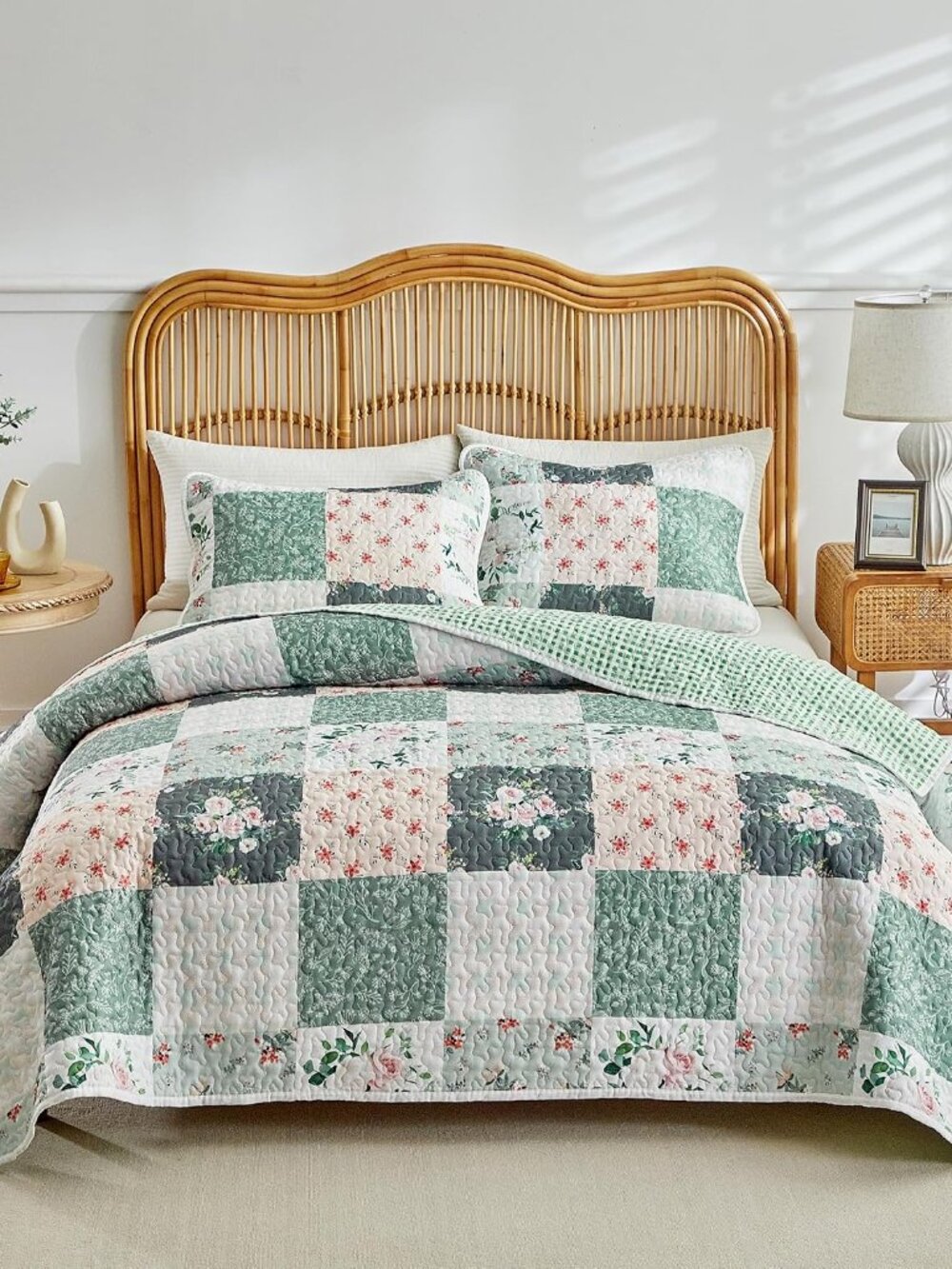 2 Pieces Floral Patchwork Quilt Set Twin, Green Flowers Design, Soft n Cozy Micr